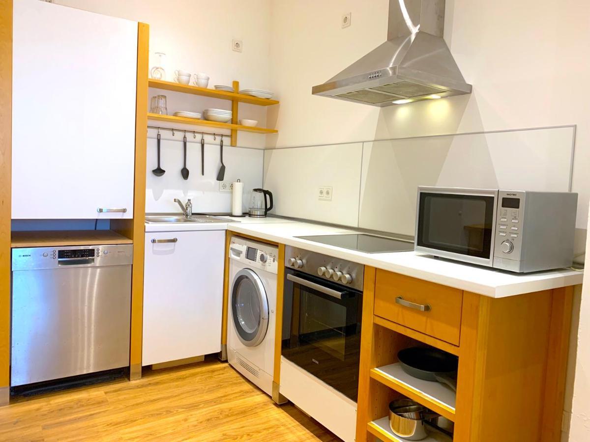 Alles Komplett - 2 Schlafzimmer, Grosse Kueche, Bad Köln Exterior foto