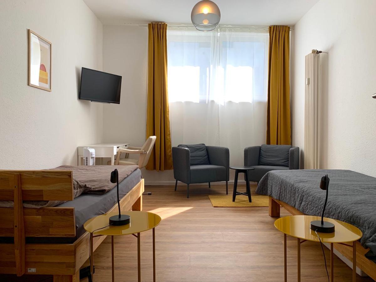 Alles Komplett - 2 Schlafzimmer, Grosse Kueche, Bad Köln Exterior foto